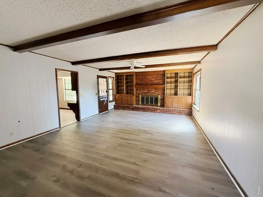 6421 S 111th East Avenue, Tulsa, OK 74133 - #2