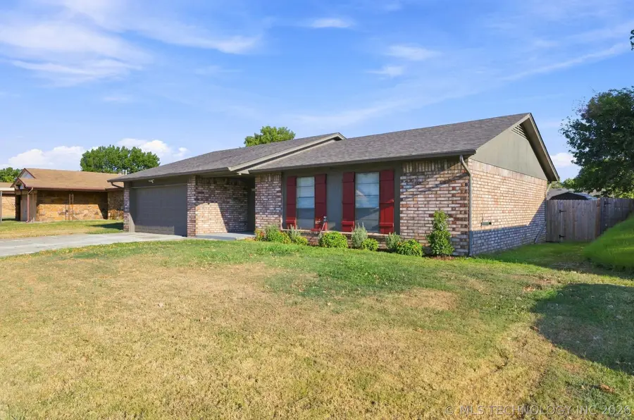 11813 78th Street, Owasso, OK 74055 - #2
