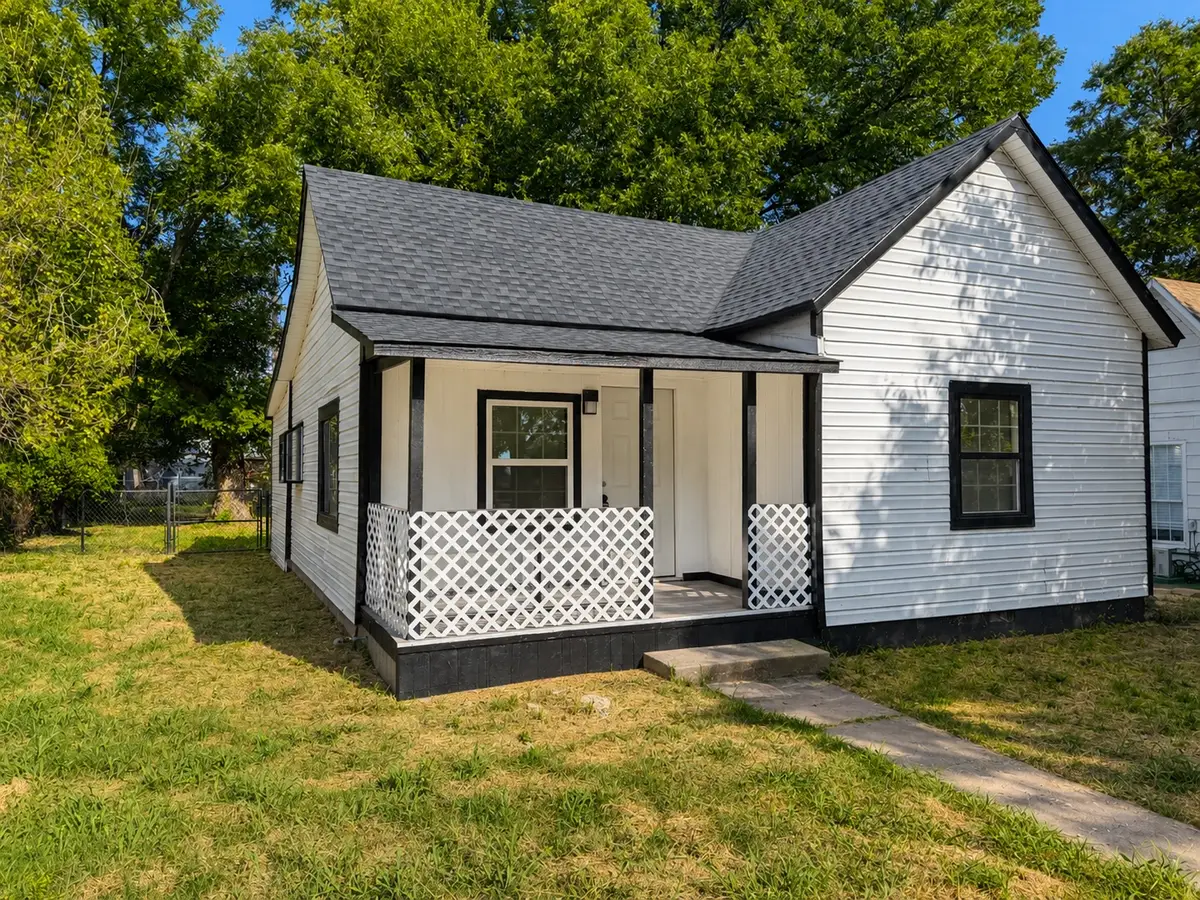 305 S Rosehill Avenue, Cleveland, OK 74020 - #1
