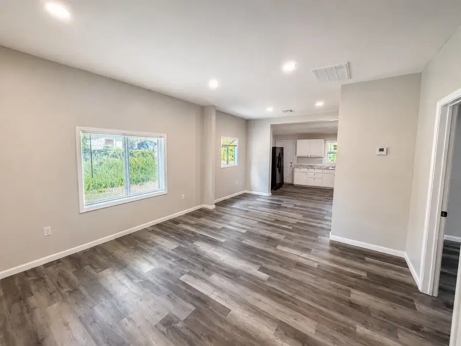 305 S Rosehill Avenue, Cleveland, OK 74020 - #3