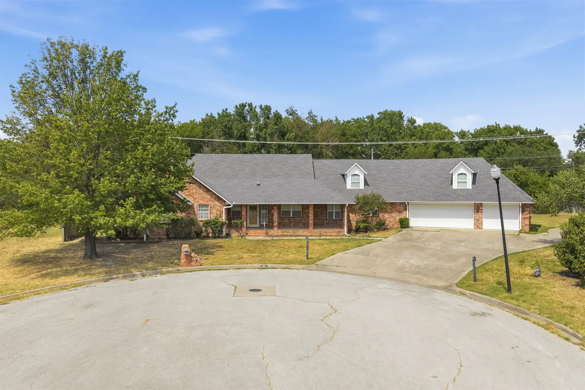 802 Forest, Ardmore, OK 73401 - #1
