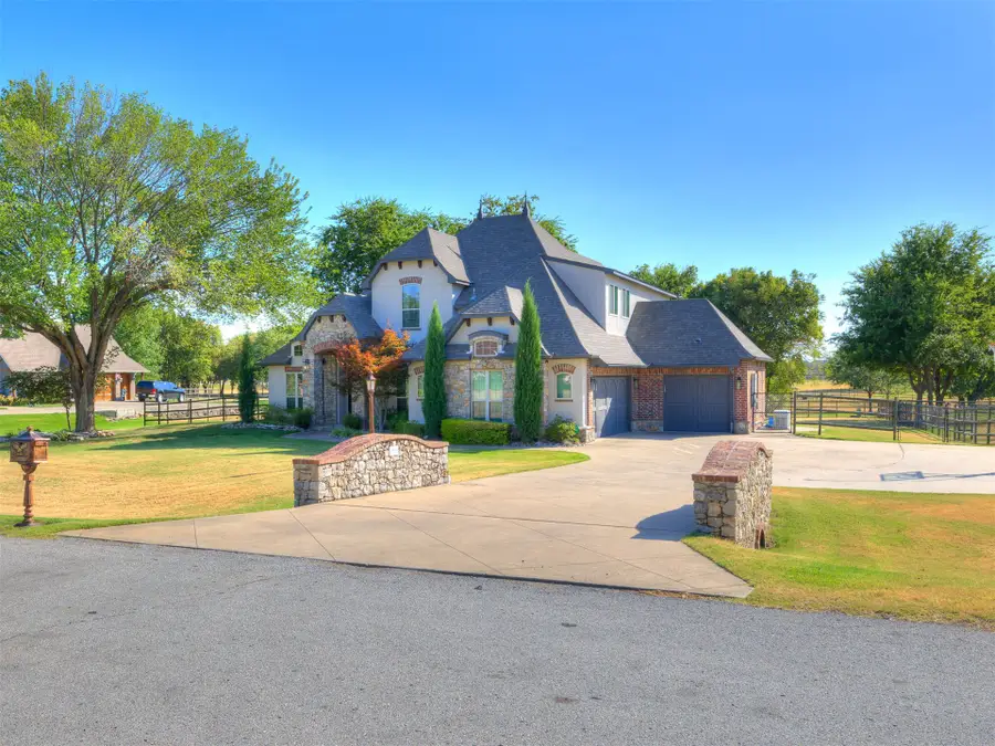 18544 E Crooked Oak Drive, Owasso, OK 74055 - #2