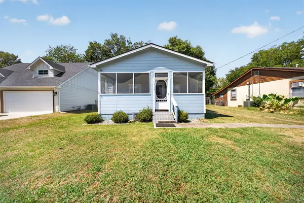 610 N 9th Street, Collinsville, OK 74021