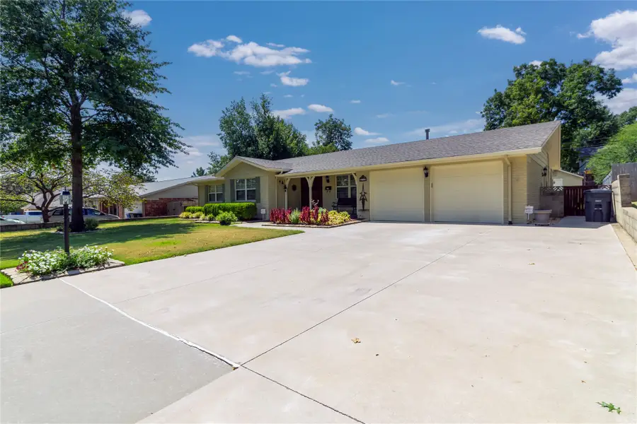 3740 S Darlington Avenue, Tulsa, OK 74135 - #3