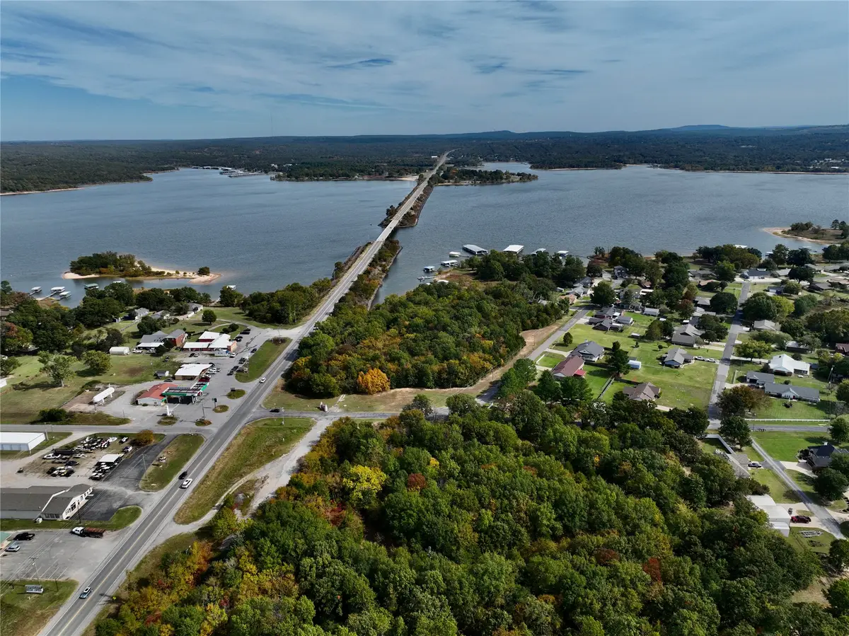 7 E Bower Road, Eufaula, OK 74432 - #1