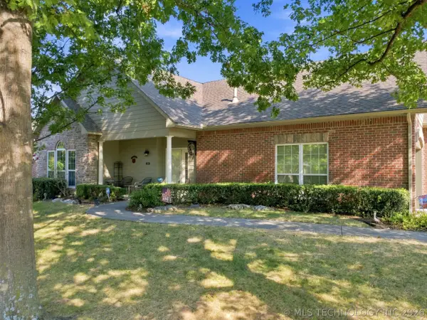 5118 W Birmingham Place, Broken Arrow, OK 74011
