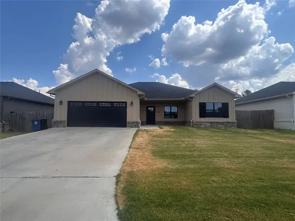2104 N 11th Street, McAlester, OK 74501