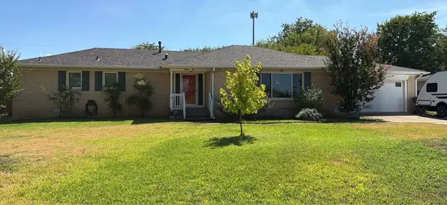 1110 N Meadow Drive, Ardmore, OK 73401 - #1