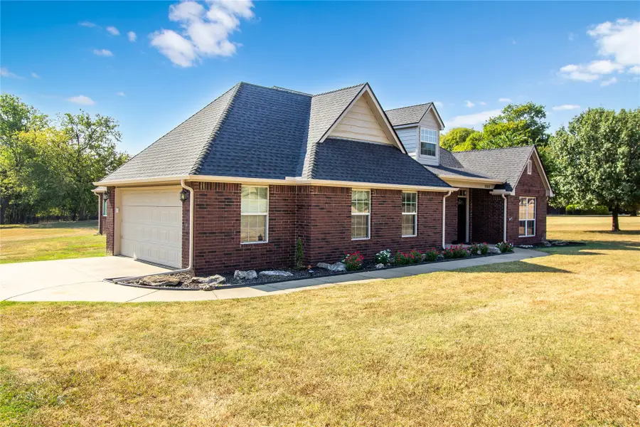 18818 E 80th Street N, Owasso, OK 74055 - #2