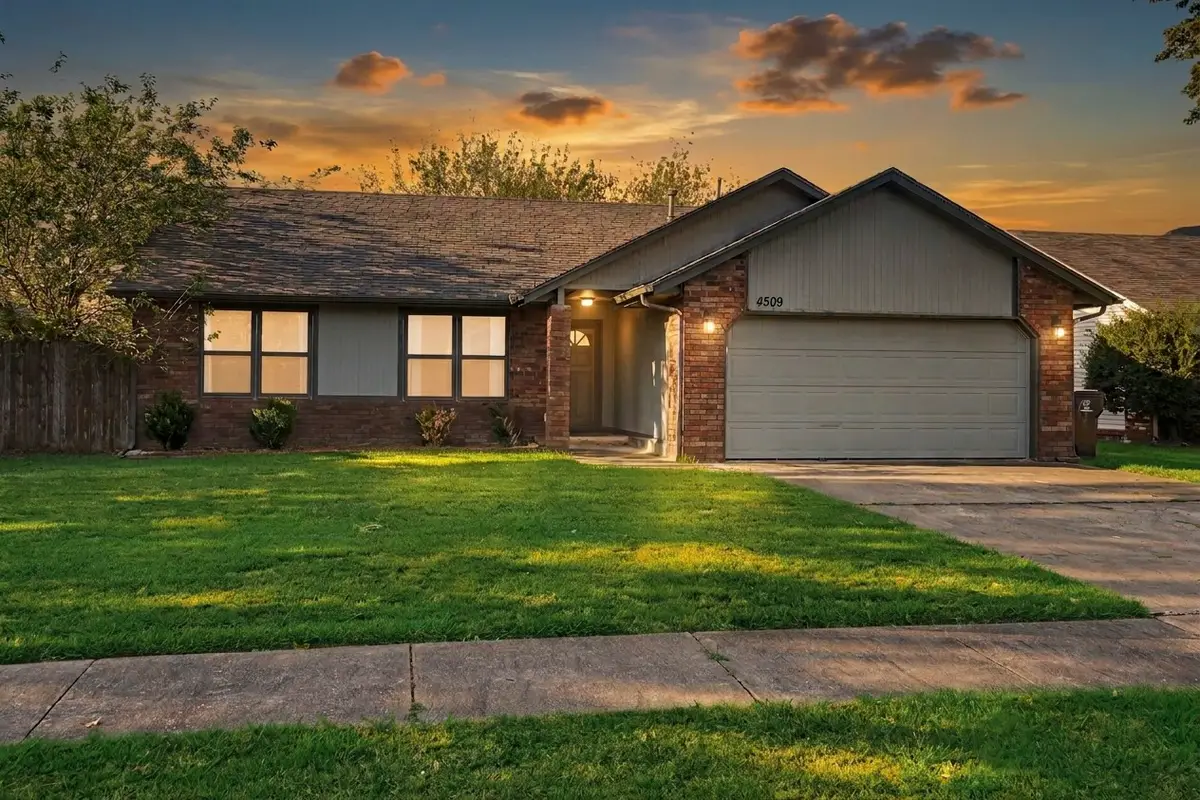 4509 W Oakland Street, Broken Arrow, OK 74012 - #1