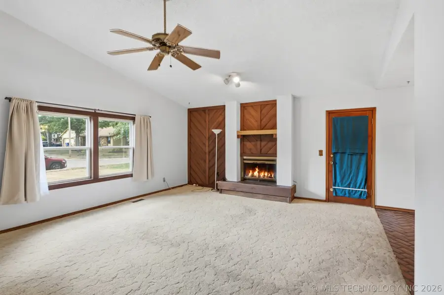 3235 S 140th East Avenue, Tulsa, OK 74134 - #3