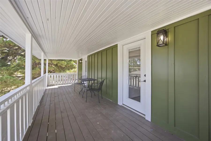 206 Broadway Avenue, Eufaula, OK 74432 - #3