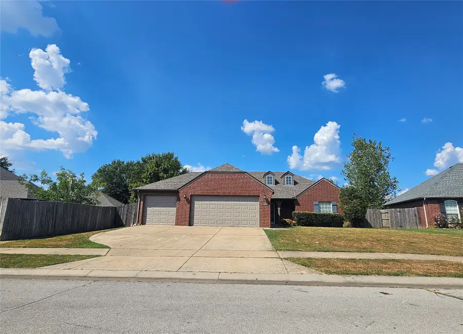 20555 E 47th Street S, Broken Arrow, OK 74014 - #2