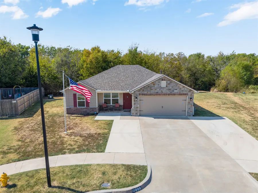 11008 N 100th East Avenue, Owasso, OK 74055 - #2