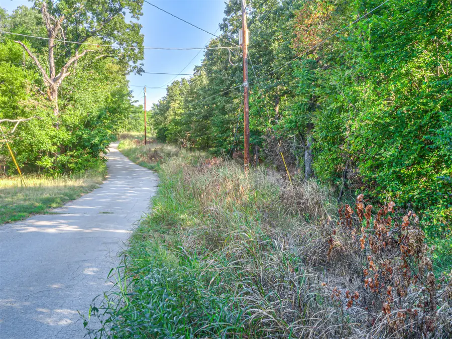 12 N 160th West Avenue, Sand Springs, OK 74063 - #2