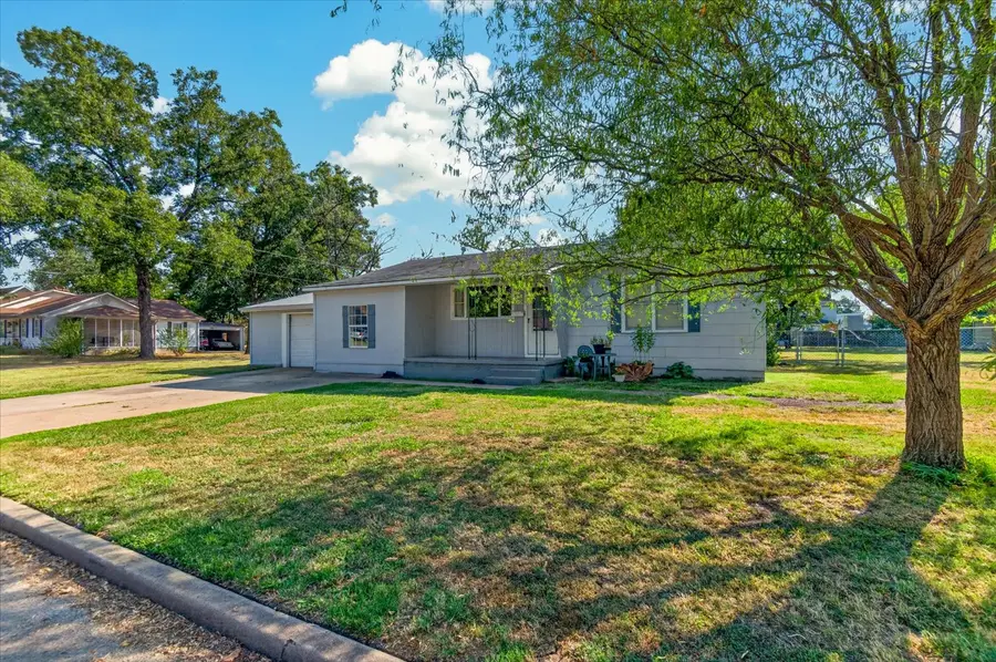 622 N Cherokee Avenue, Dewey, OK 74029 - #3