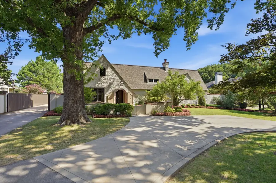 2621 E 38th Street, Tulsa, OK 74105 - #3