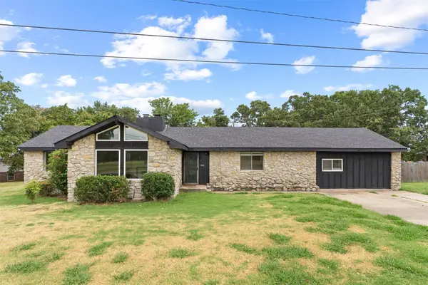 2401 Grandview Avenue, Pawhuska, OK 74056