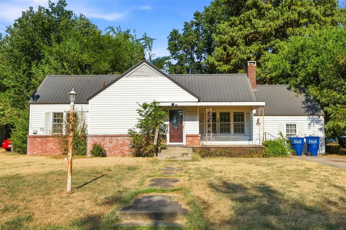 109 S Brown Street, Vinita, OK 74301 - #1