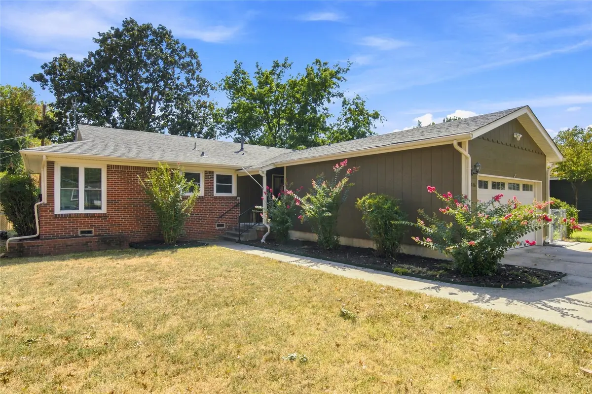 5746 E 27th Place, Tulsa, OK 74114 - #1