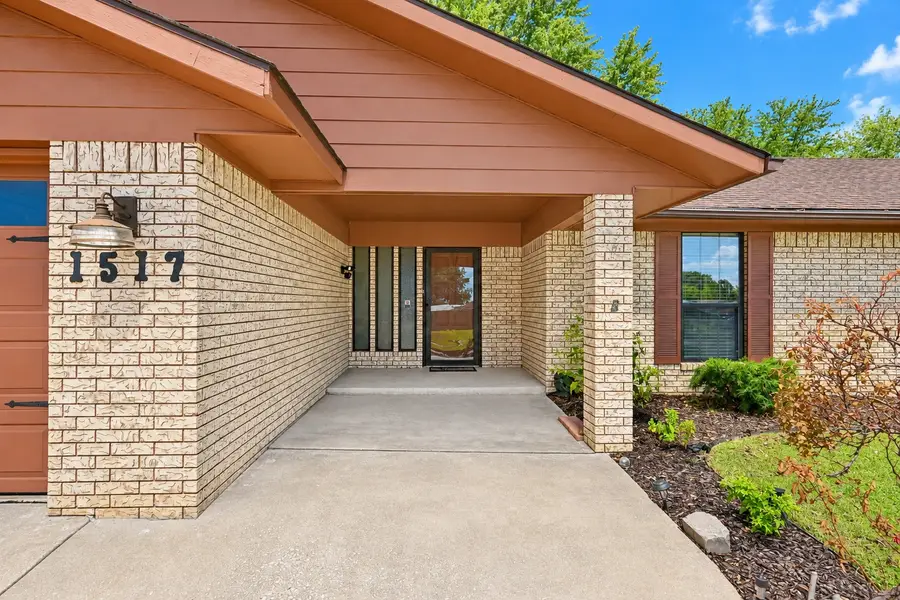 1517 Merlin Circle, Pryor, OK 74361 - #2