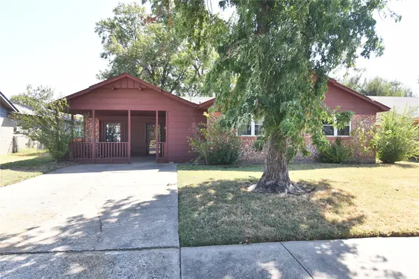 1701 N Birch Street, Owasso, OK 74055