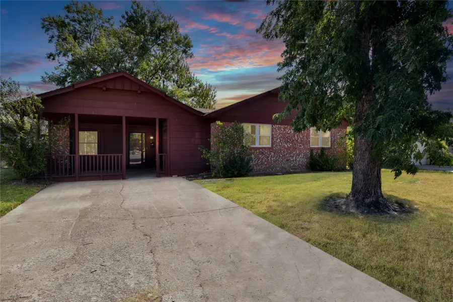 1701 N Birch Street, Owasso, OK 74055 - #2