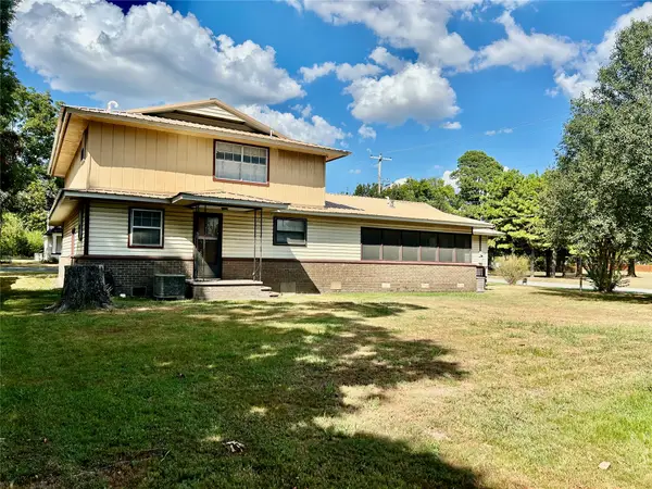 1921 N Augusta Avenue, Muskogee, OK 74403