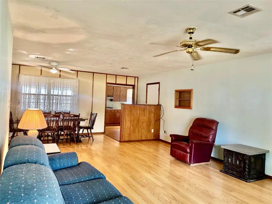 1921 N Augusta Avenue, Muskogee, OK 74403 - #2
