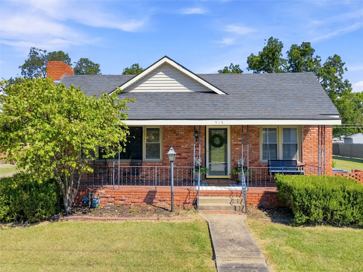 519 E Main Street, Pawhuska, OK 74056 - #1