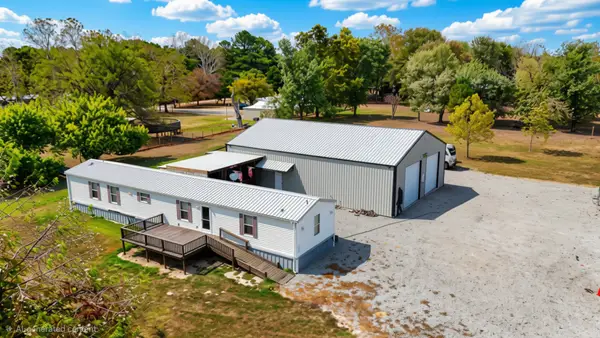 420781 1143 Road, Eufaula, OK 74432