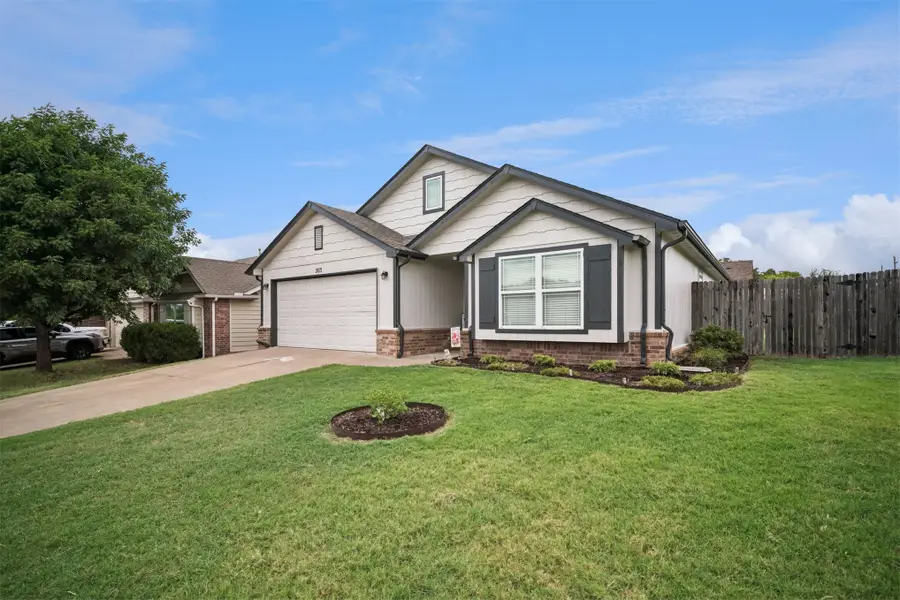 203 W 45th Place, Sand Springs, OK 74063 - #2