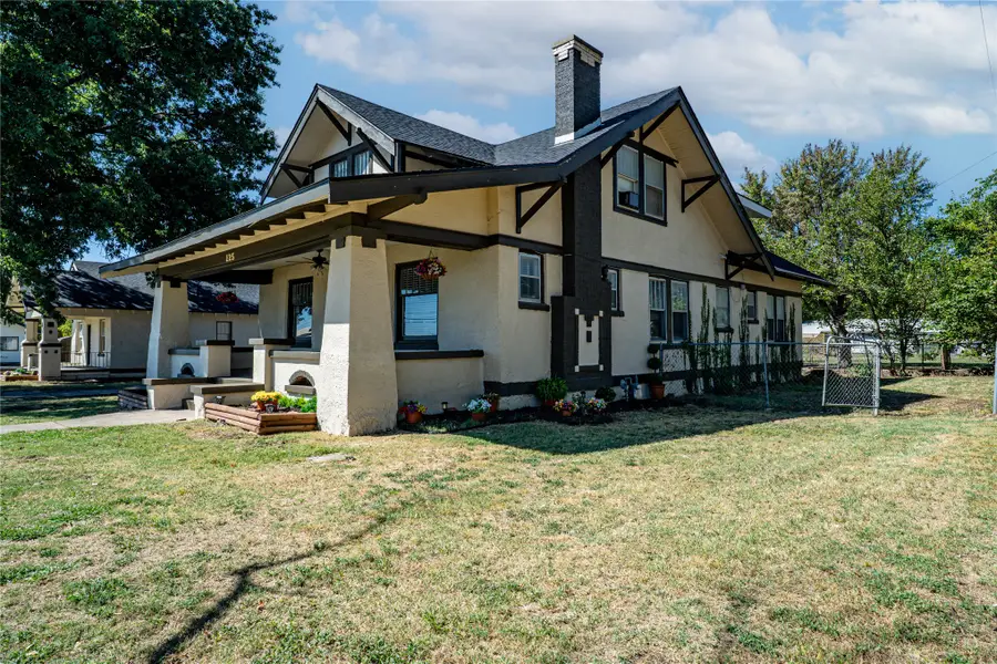 125 W 15th Street, Pawhuska, OK 74056 - #3