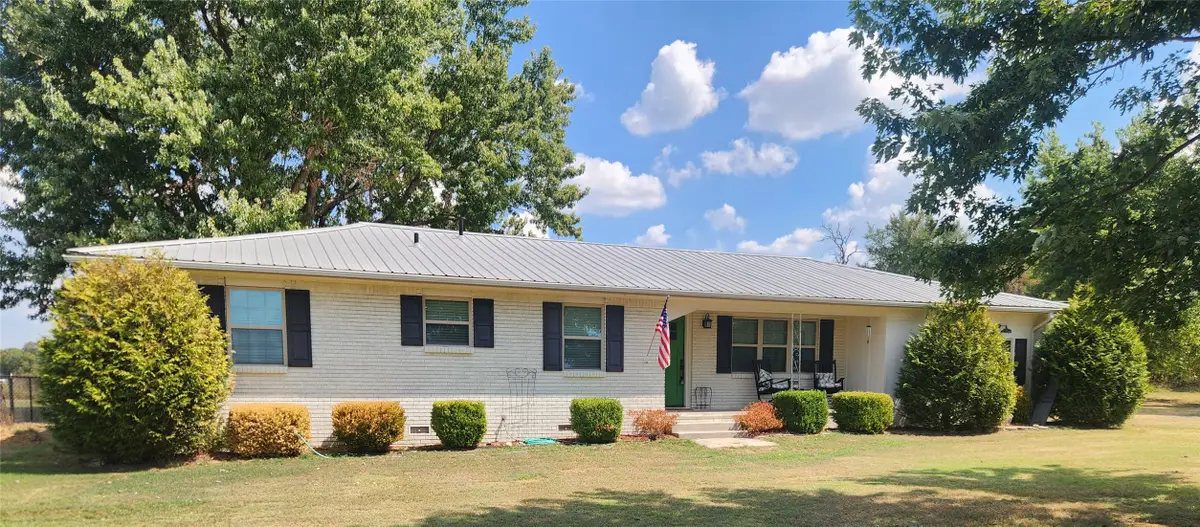 3430 S Buffalo Creek Road S, Atoka, OK 74525 - #1