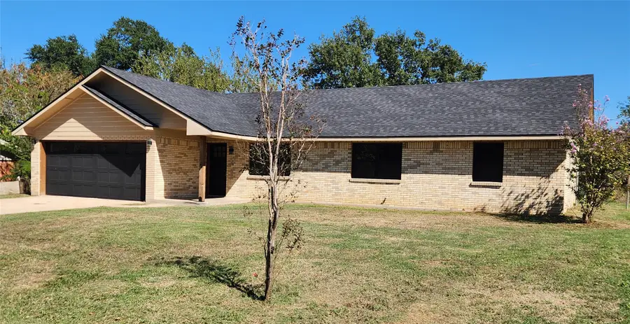 682 N Hickory Street, Atoka, OK 74525 - #3