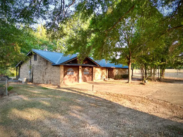 798 W Jefferson Highway W, Atoka, OK 74525