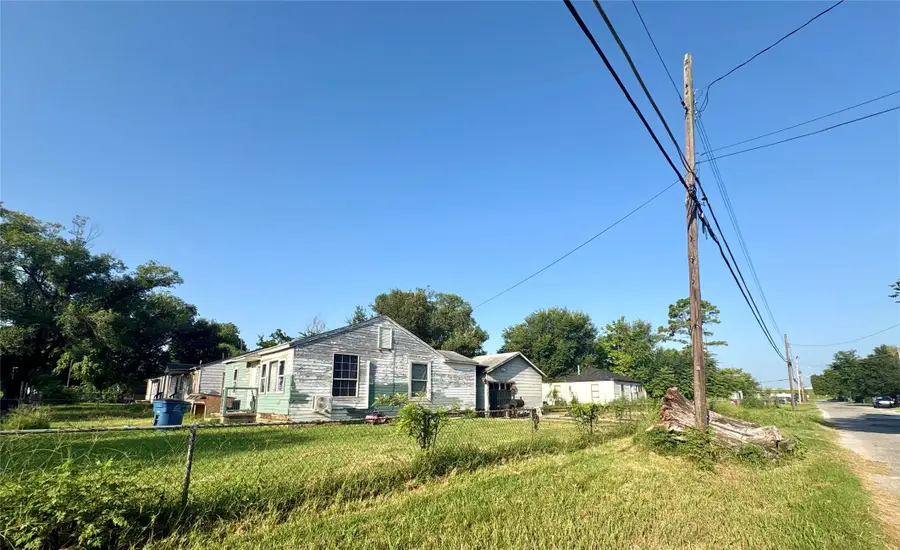 1104 S 53rd West Avenue, Tulsa, OK 74127 - #3