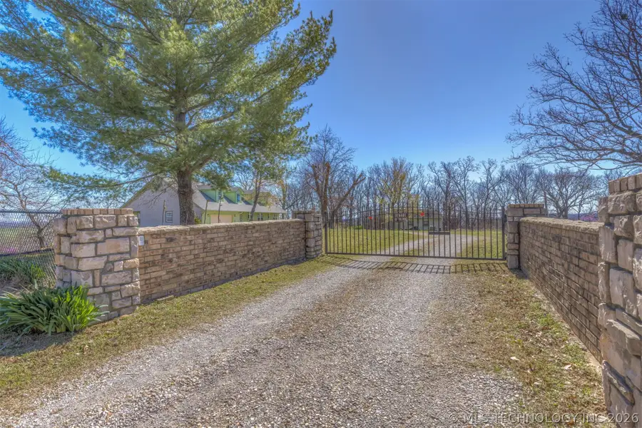 29612 E 32nd Street S, Broken Arrow, OK 74014 - #2