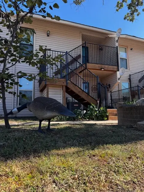 204 Falconhead #F, Burneyville, OK 73430 - #2