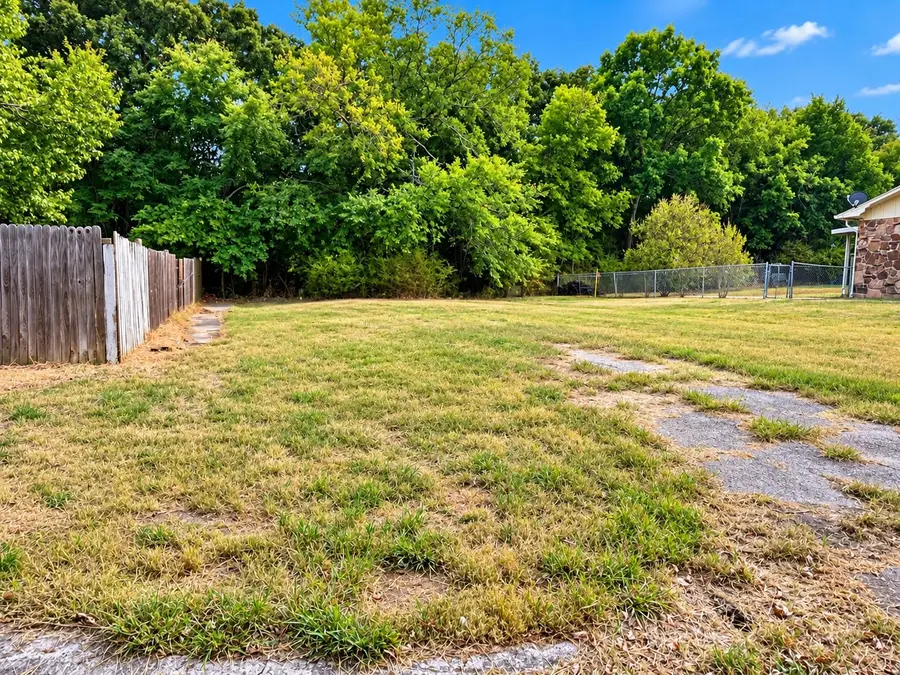 1304 John Road, Ardmore, OK 73401 - #3