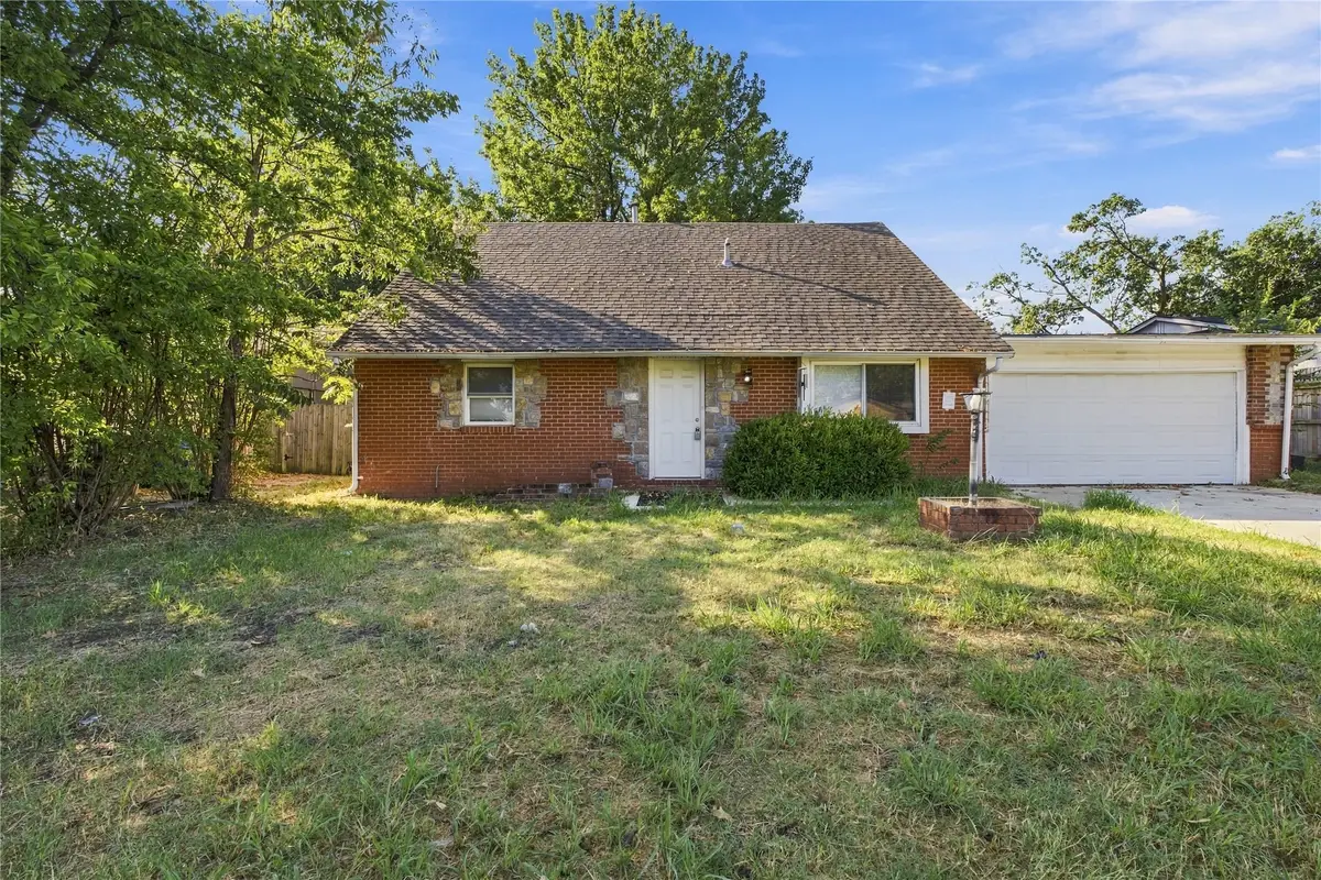 9262 E 58th Street, Tulsa, OK 74145 - #1