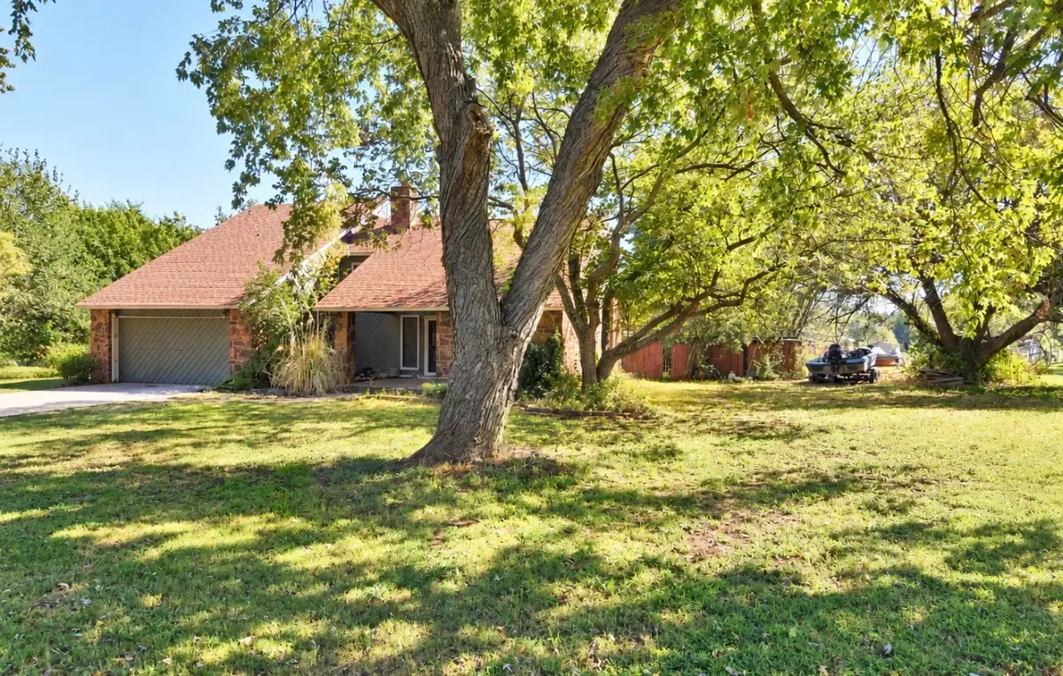 8809 N 174th East Avenue, Owasso, OK 74055 - #1