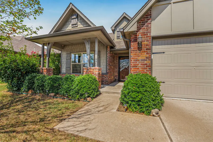 2612 W Van Buren Court, Broken Arrow, OK 74011 - #2