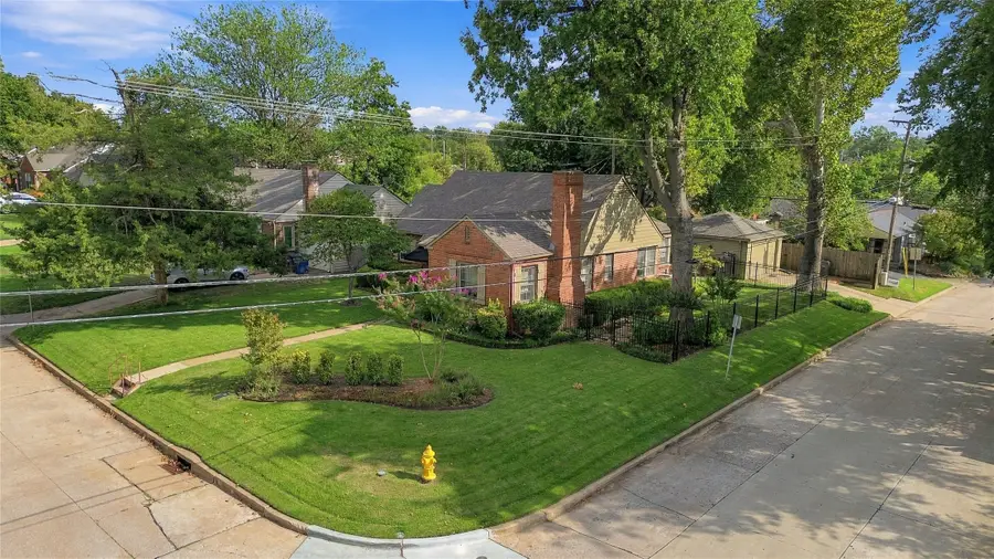 2504 E 20th Street, Tulsa, OK 74104 - #2