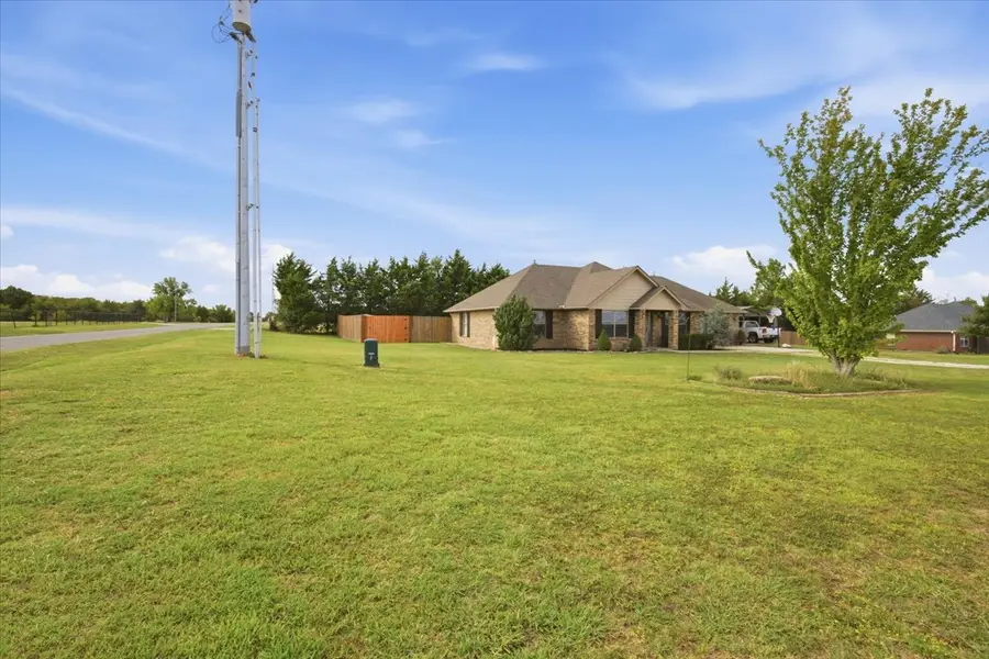 831 Cardinal, Ada, OK 74820 - #3