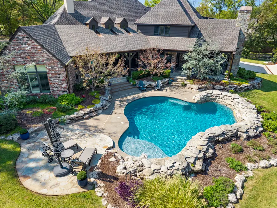 9817 N Stonewick Road, Owasso, OK 74055 - #3