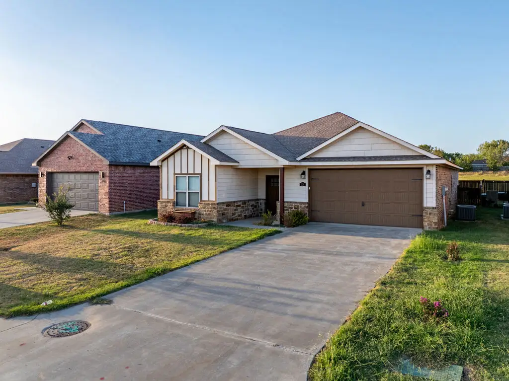 108 Tallgrass Street, Calera, OK 74730 - #1