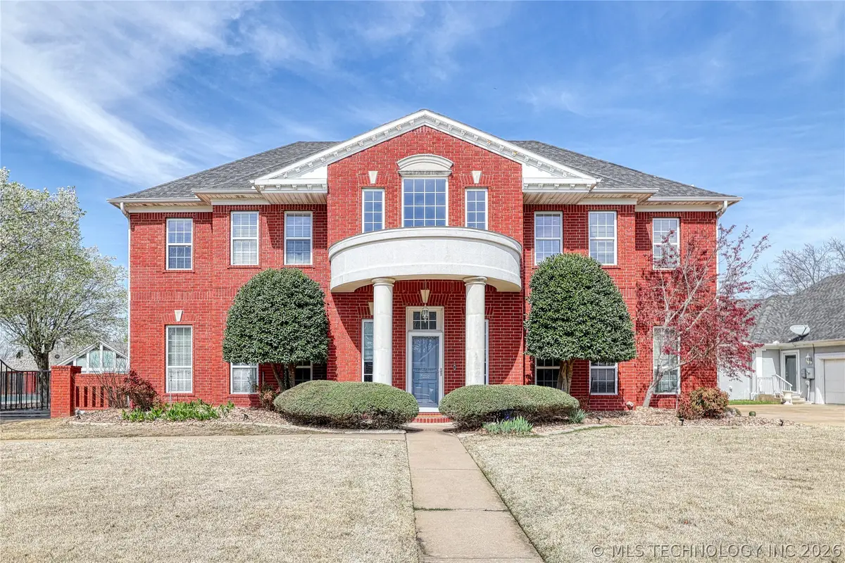 29 River Oaks Avenue, McAlester, OK 74501 - #1