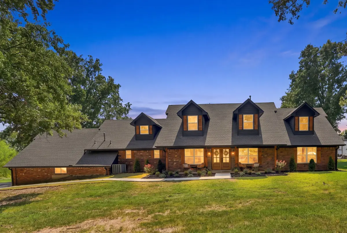 8202 E 485 Road E, Claremore, OK 74019 - #1