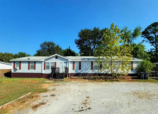 302 E Schley Street, Vian, OK 74962